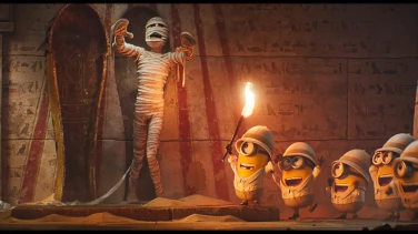 Minions & Monsters film trailer button