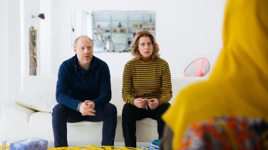 Womit haben wir das verdient?  film trailer button