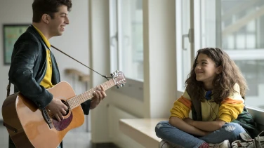 Platzspitzbaby film trailer button