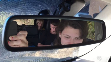 I'll be your mirror film trailer button