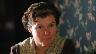 Vera Drake film trailer button