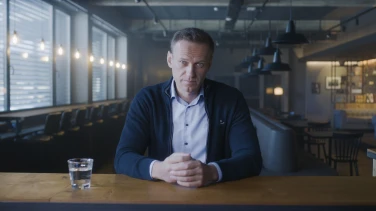Navalny film trailer button