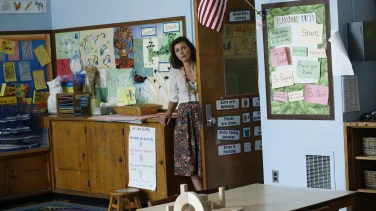 The Kindergarten Teacher film trailer button