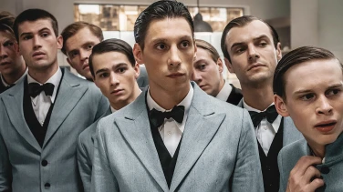 Filip film trailer button