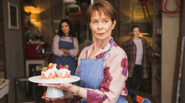 Love Sarah film trailer button