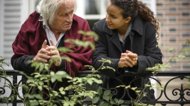 Divertimento film trailer button