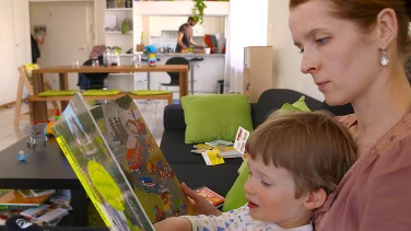 Von der Rolle film trailer button