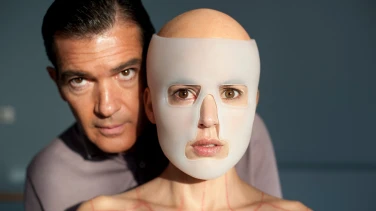 La piel que habito film trailer button