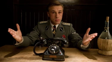 Inglourious Basterds film trailer button