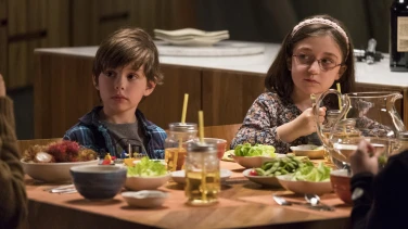 Tully film trailer button