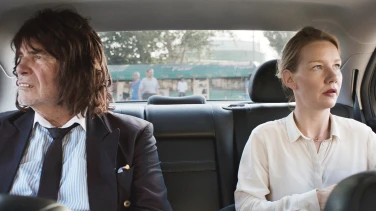 Toni Erdmann film trailer button