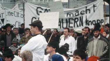 Bauernkrieg film trailer button