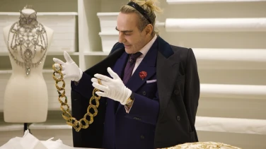 High & Low - John Galliano film trailer button