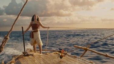 Vaiana (Live Action) film trailer button