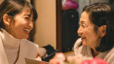 Tea Friends film trailer button