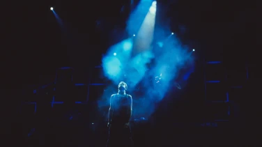 George Michael: The Faith Tour film trailer button