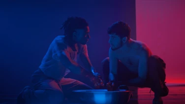 Night Stage film trailer button