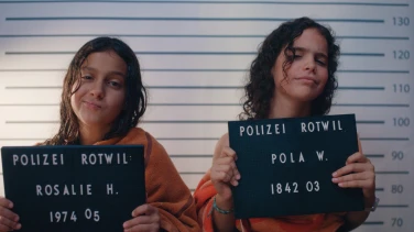 Plitsch Platsch Forever! film trailer button