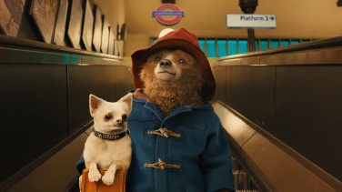 Paddington film trailer button