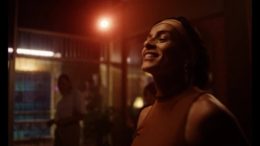 Eva film trailer button