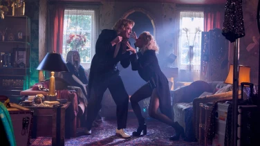 Die Chaosschwestern und Pinguin Paul film trailer button