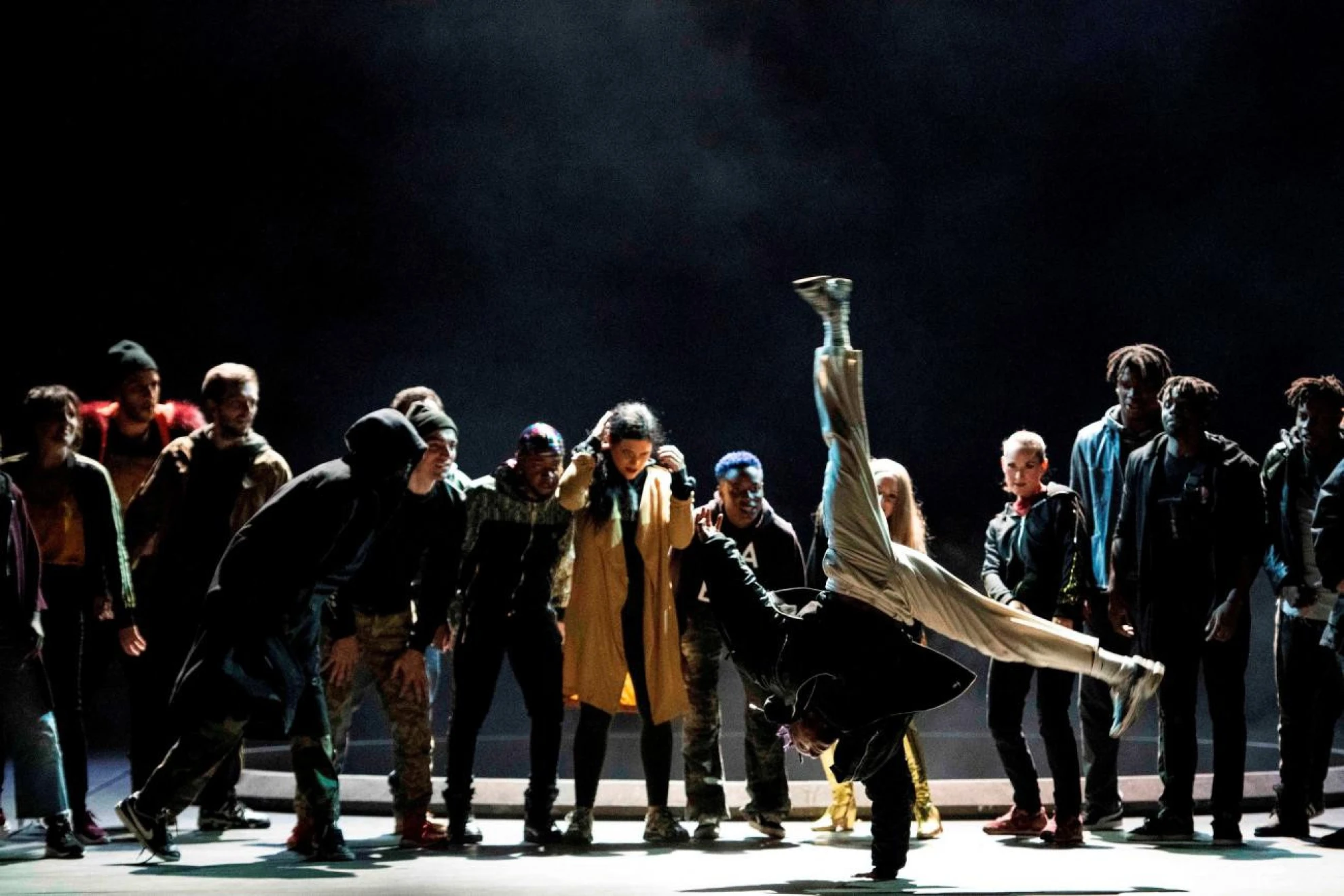 Indes galantes hero banner image placeholder