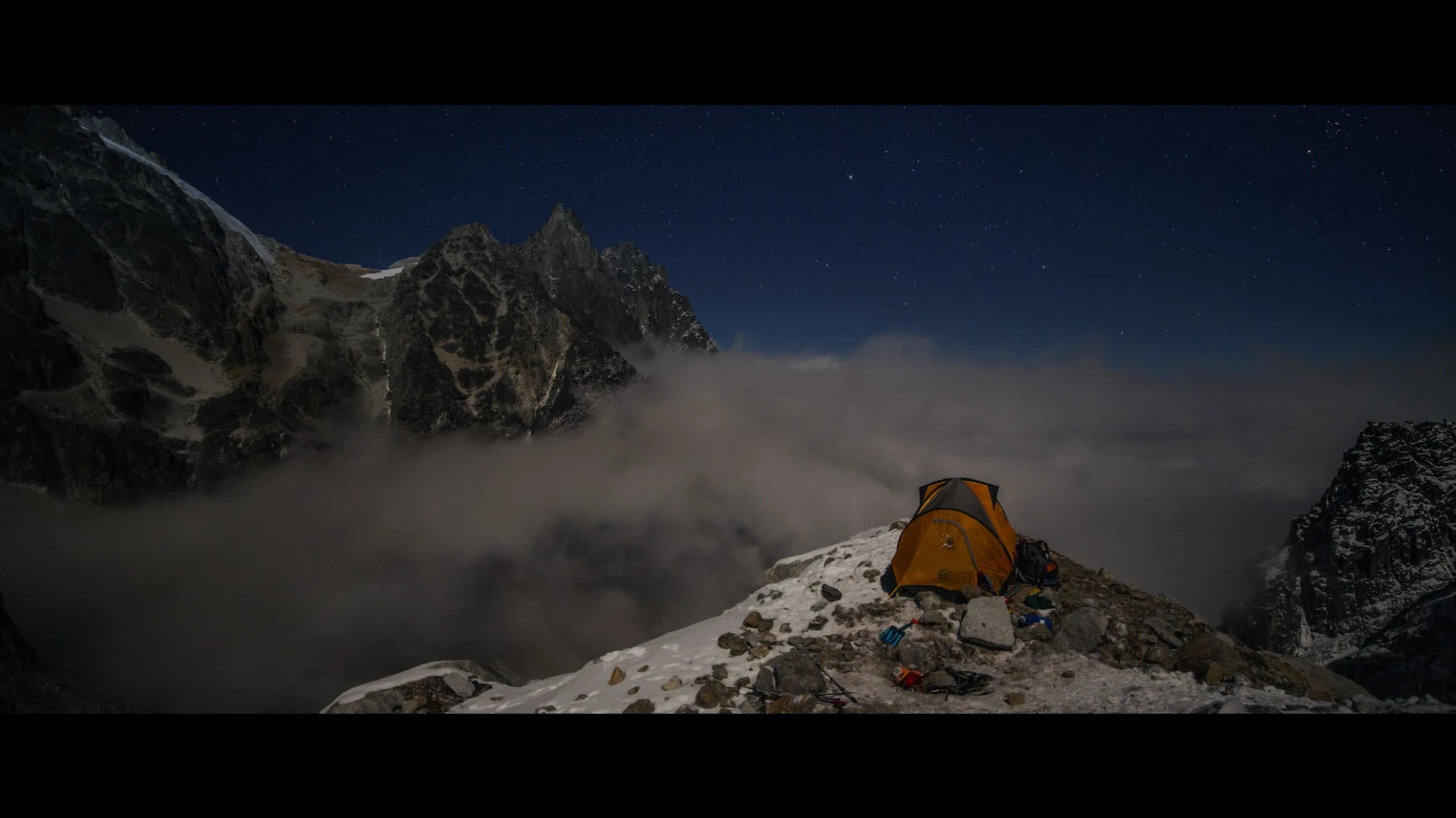 Mountain hero banner image placeholder