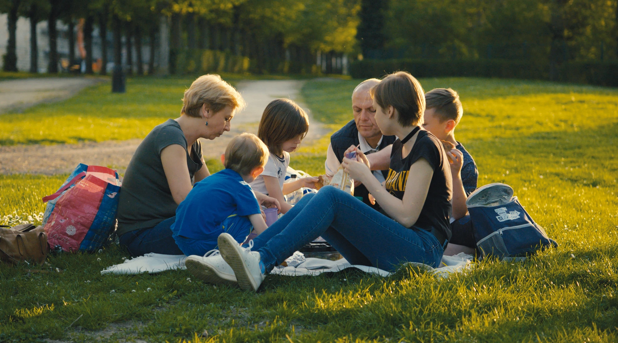 Petite fille hero banner image placeholder