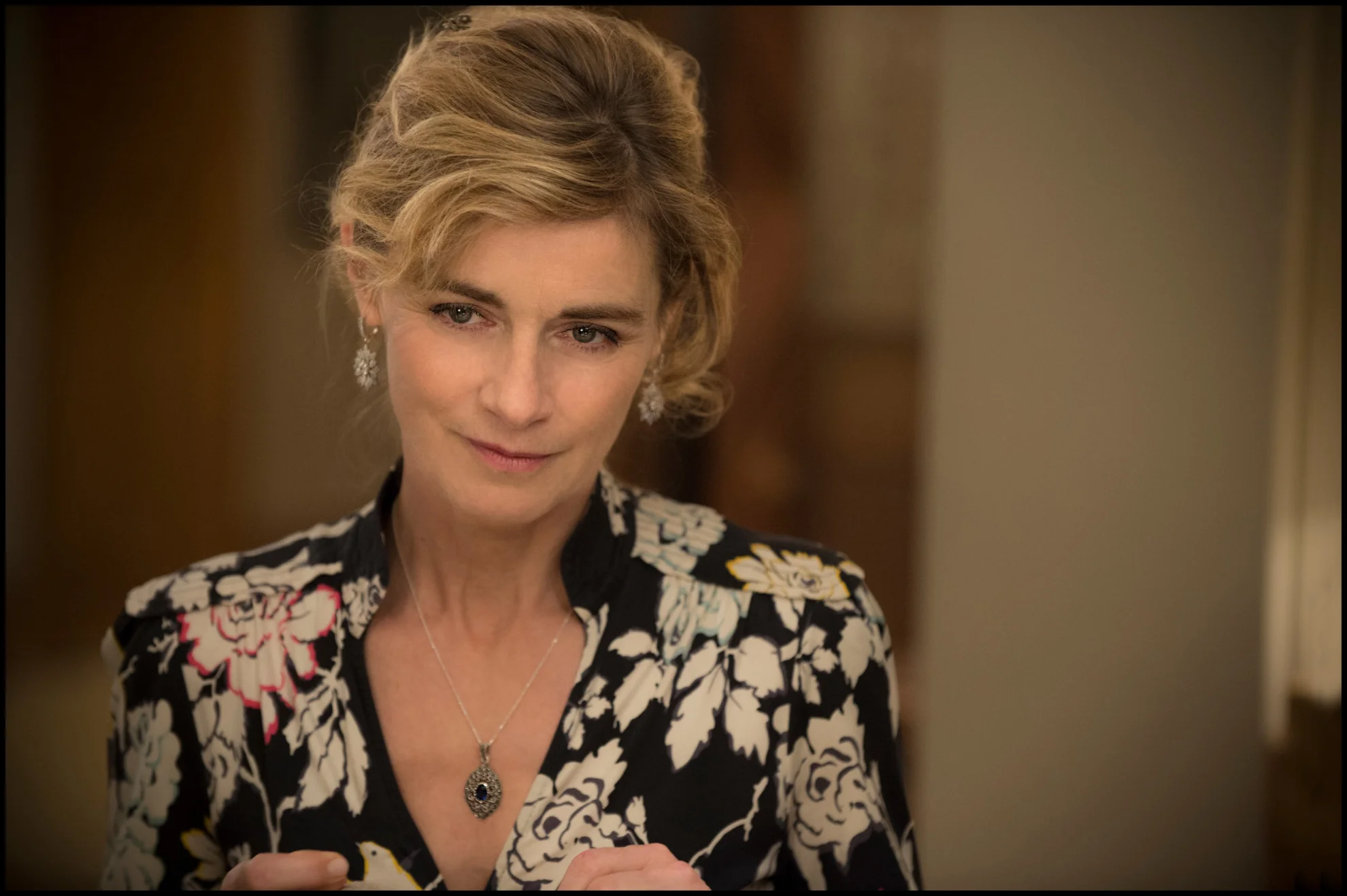 Elle hero banner image placeholder