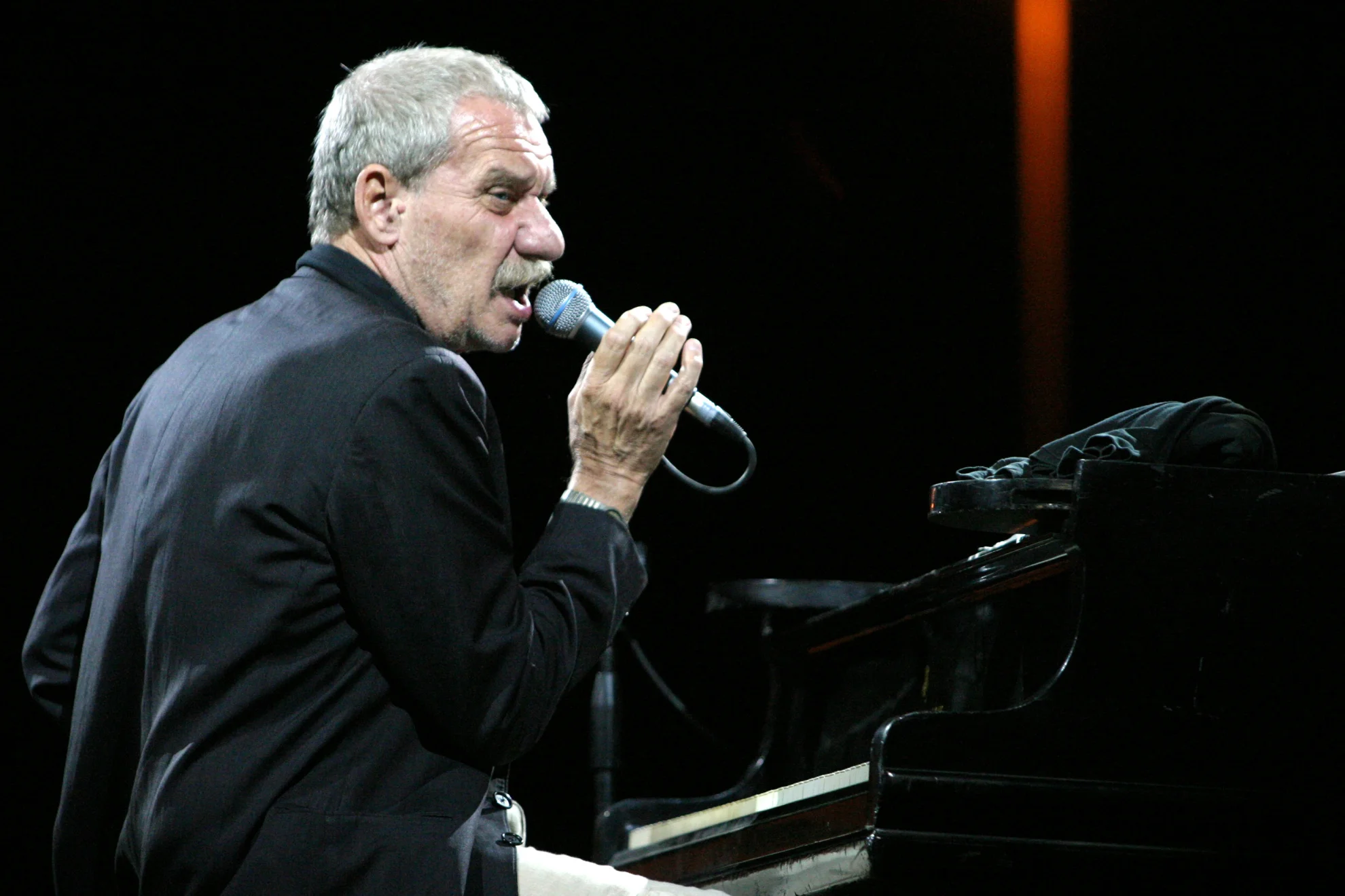 Paolo Conte, via con me hero banner image