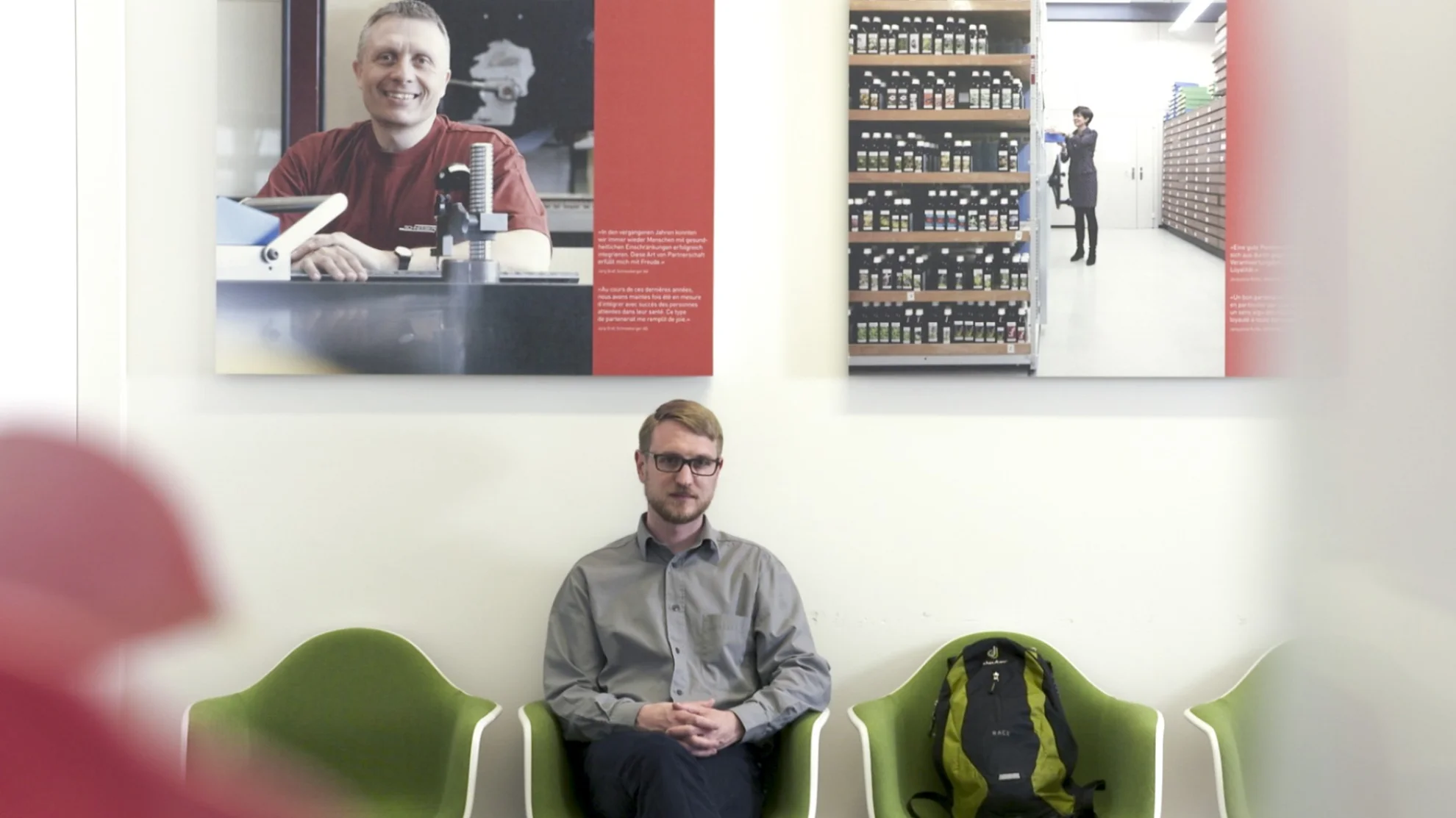 Weg vom Fenster hero banner image placeholder