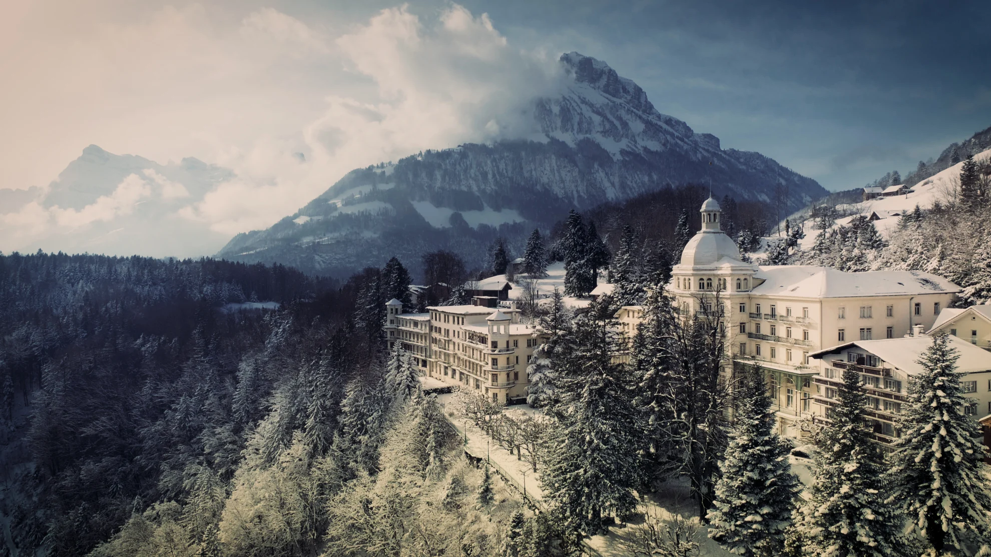 Namaste Seelisberg hero banner image placeholder