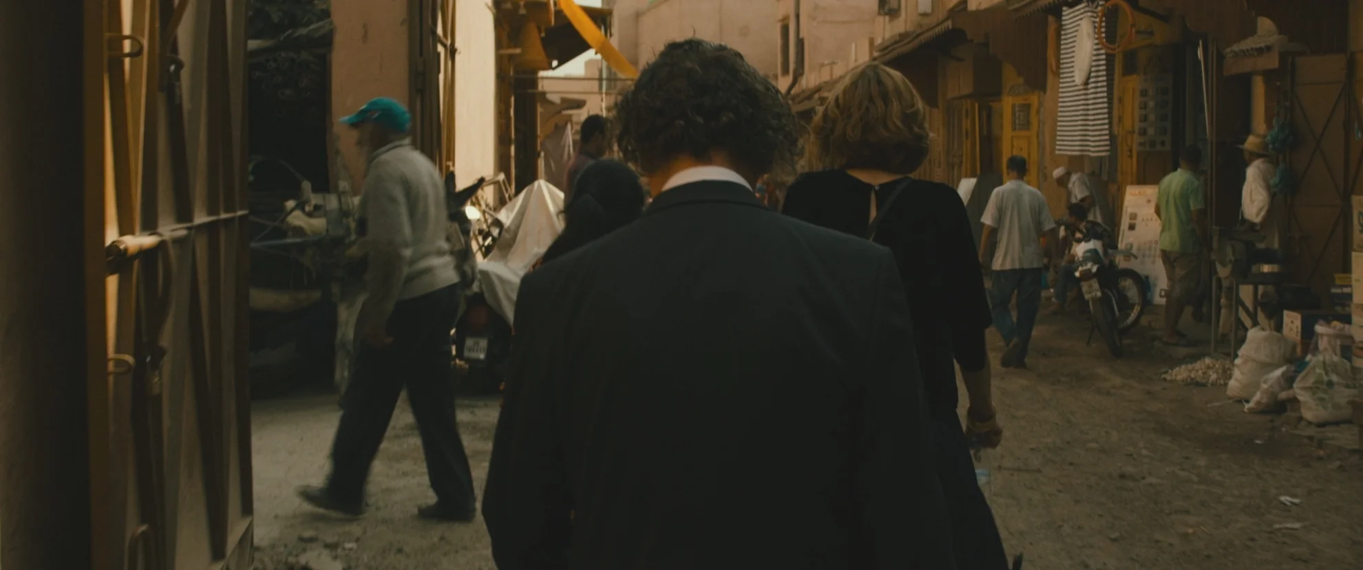 Alles über Martin Suter. Ausser die Wahrheit. hero banner image placeholder