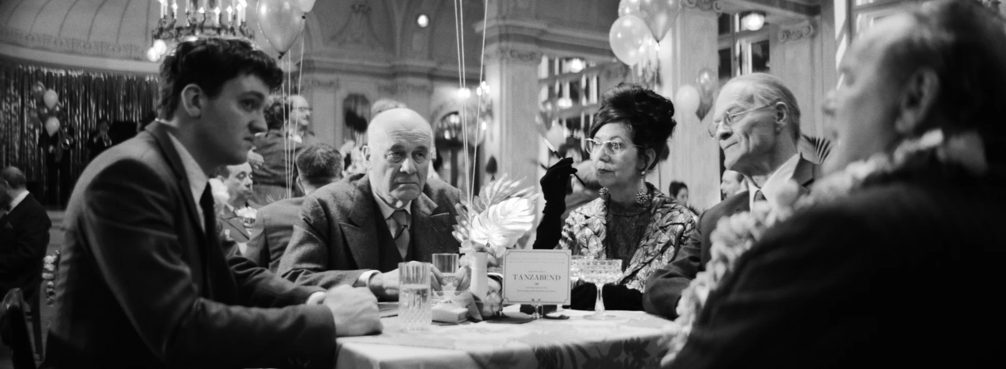 Die Theorie von Allem hero banner image placeholder